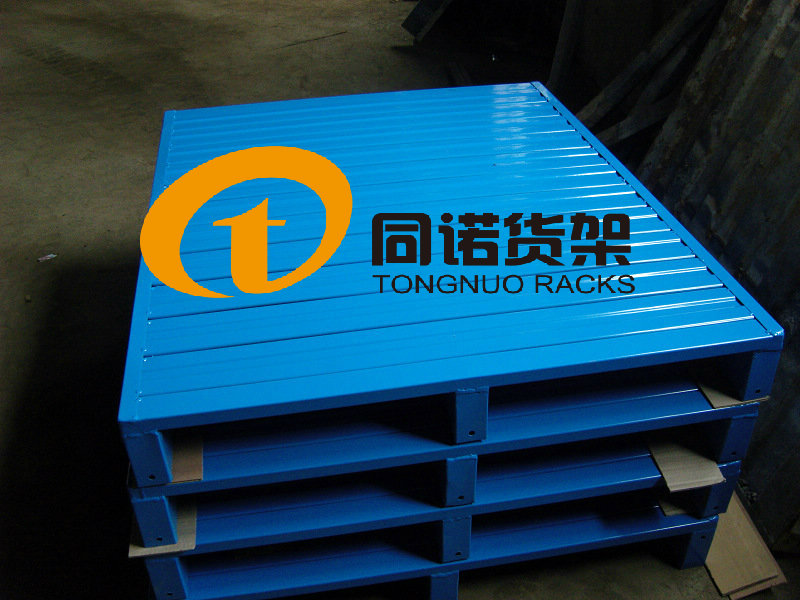 钢托盘